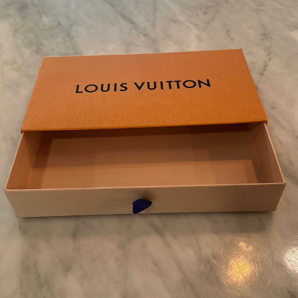 Louis Vuitton wallet box